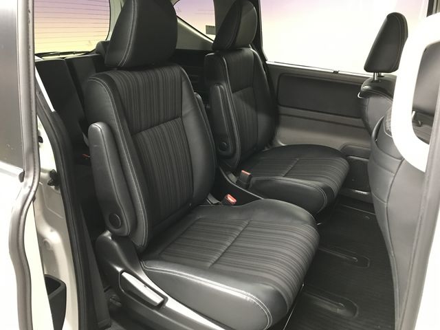 HONDA FREED HYBRID 2019