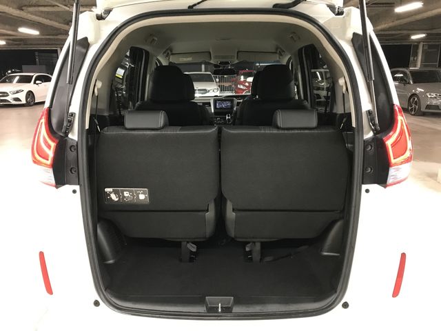 HONDA FREED HYBRID 2019