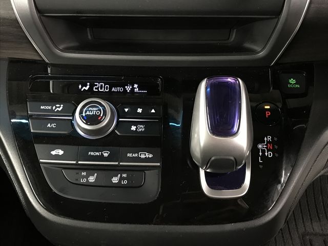 HONDA FREED HYBRID 2019