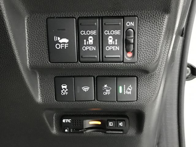 HONDA FREED HYBRID 2019