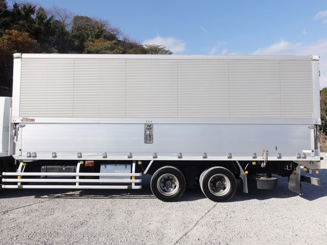 MITSUBISHI FUSOU FIGHTER 2007