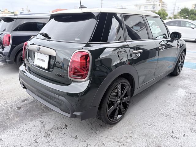 BMW MINI COOPER 5DOOR 2023