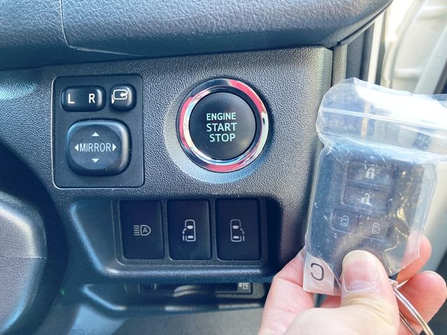 TOYOTA HIACE van 2WD 2021