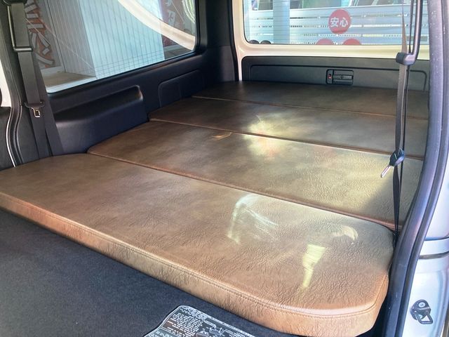 TOYOTA HIACE van 2WD 2021