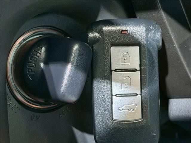 MITSUBISHI DELICA D:5 4WD 2016