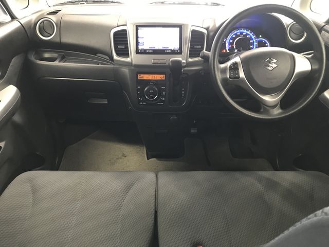 SUZUKI Spacia 4WD 2015