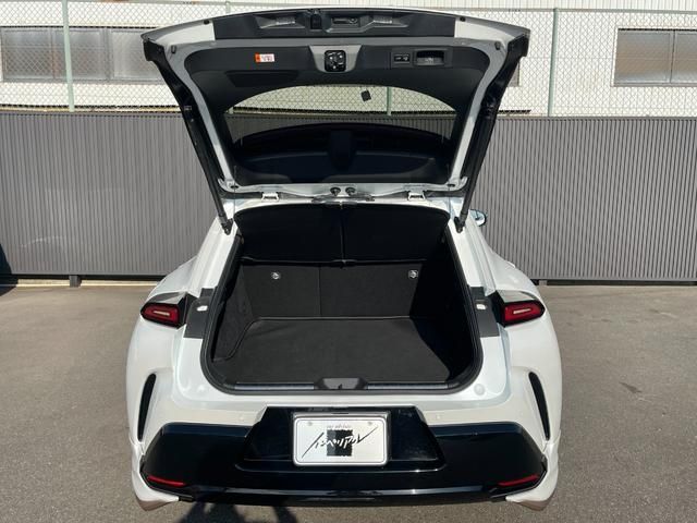 TOYOTA CROWN SPORT 2023