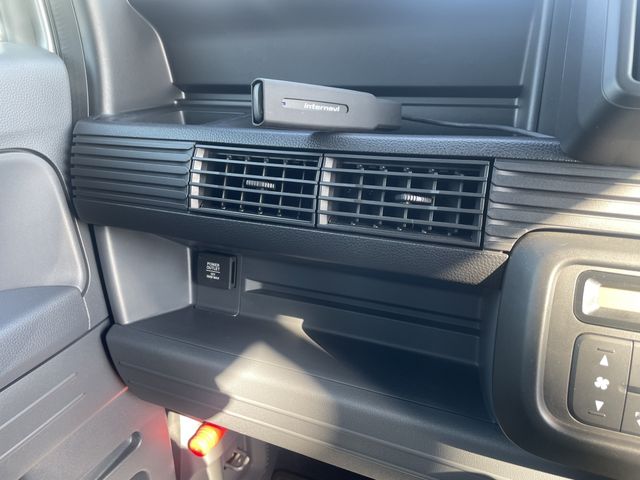 HONDA N-VAN 4WD 2023