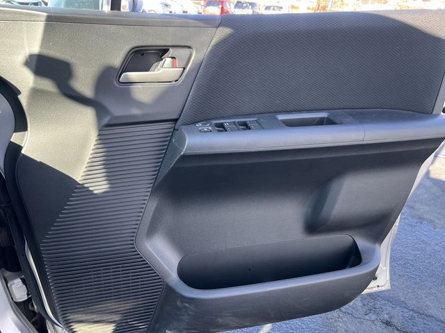 HONDA FREED Spike 2010