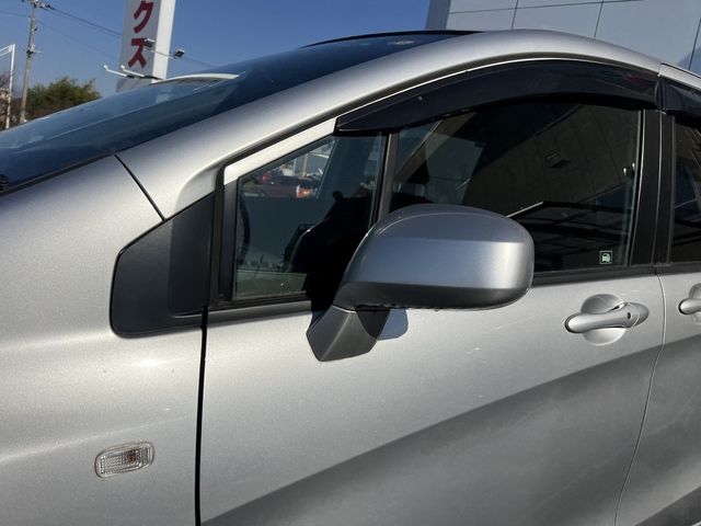 HONDA FREED Spike 2010