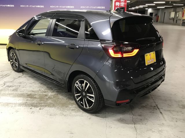 HONDA FIT e:HEV 2022
