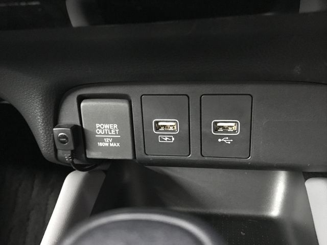 HONDA FIT e:HEV 2022