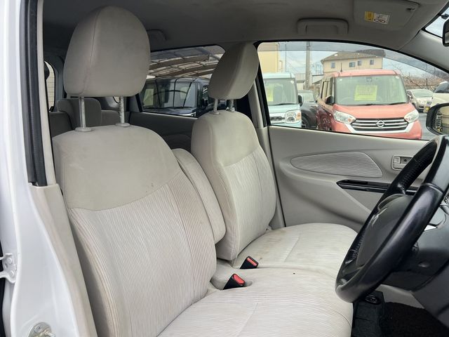 MITSUBISHI eK WAGON 2013