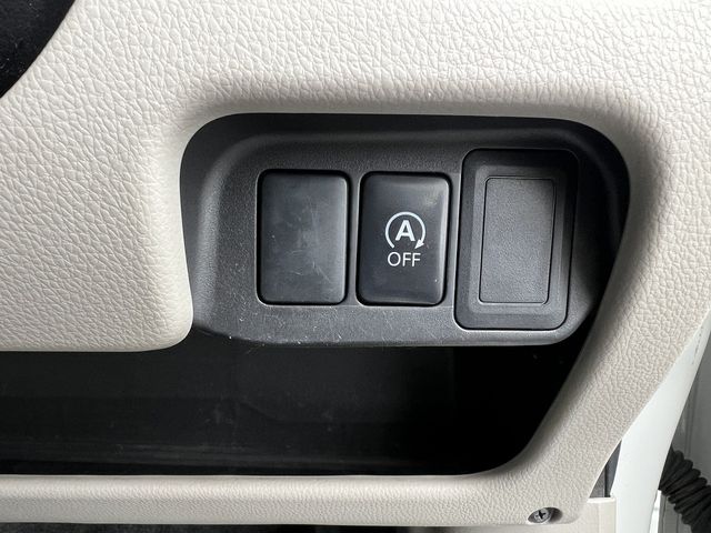 MITSUBISHI eK WAGON 2013