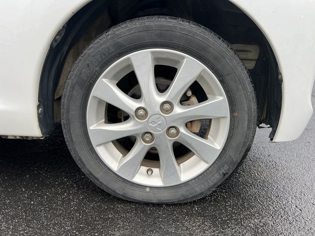 MITSUBISHI eK WAGON 2013