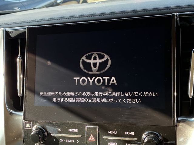 TOYOTA ALPHARD hybrid 4WD 2020