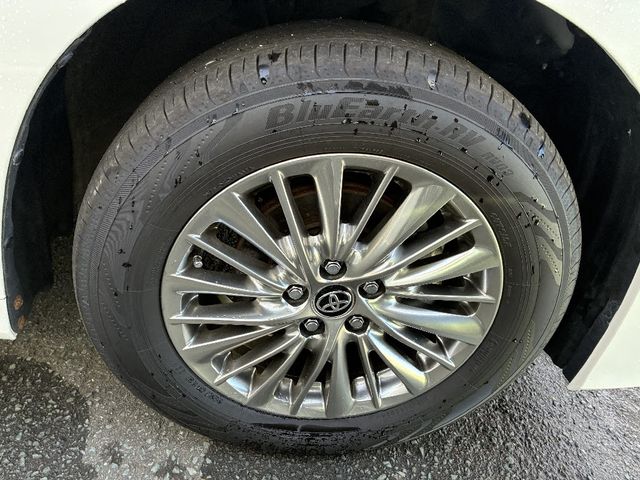 TOYOTA ALPHARD hybrid 4WD 2020