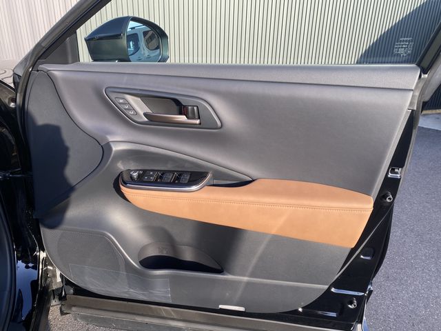 TOYOTA CROWN SPORT 2024