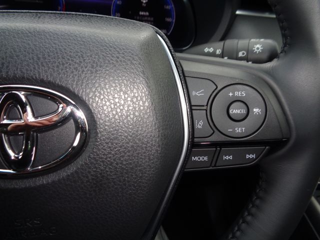 TOYOTA HARRIER 4WD 2023