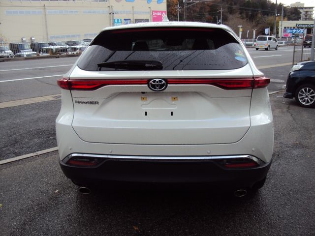 TOYOTA HARRIER 2WD 2020