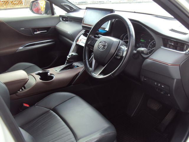 TOYOTA HARRIER 2WD 2020