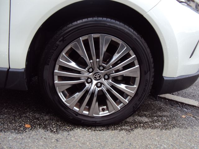 TOYOTA HARRIER 2WD 2020