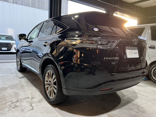 TOYOTA HARRIER 2WD 2014