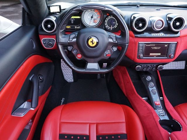 FERRARI FERRARI California T 2017