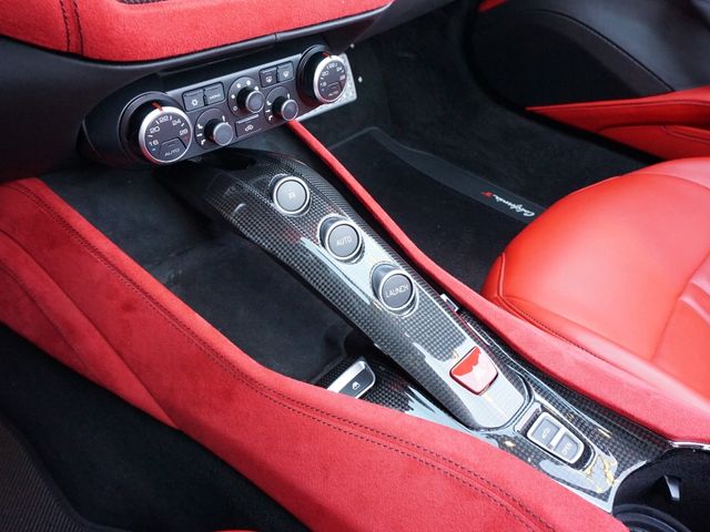 FERRARI FERRARI California T 2017