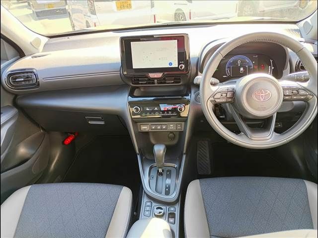 TOYOTA YARIS CROSS HYBRID 2025