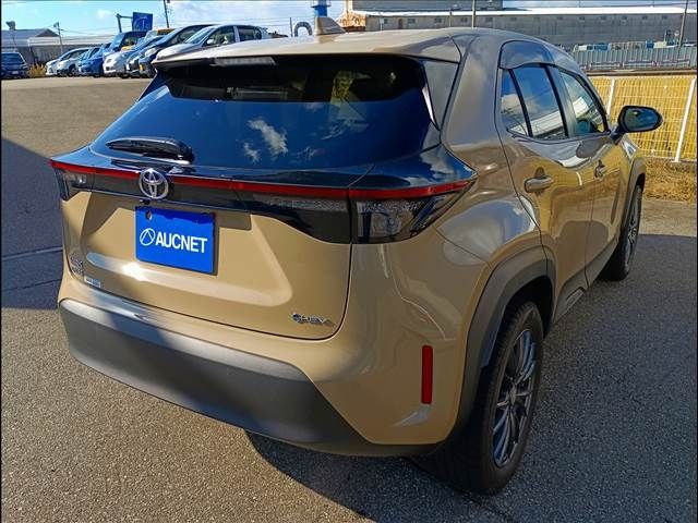 TOYOTA YARIS CROSS HYBRID 2025