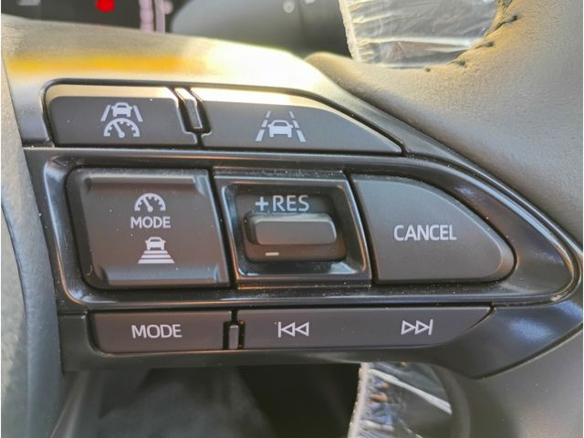 TOYOTA YARIS CROSS HYBRID 2025