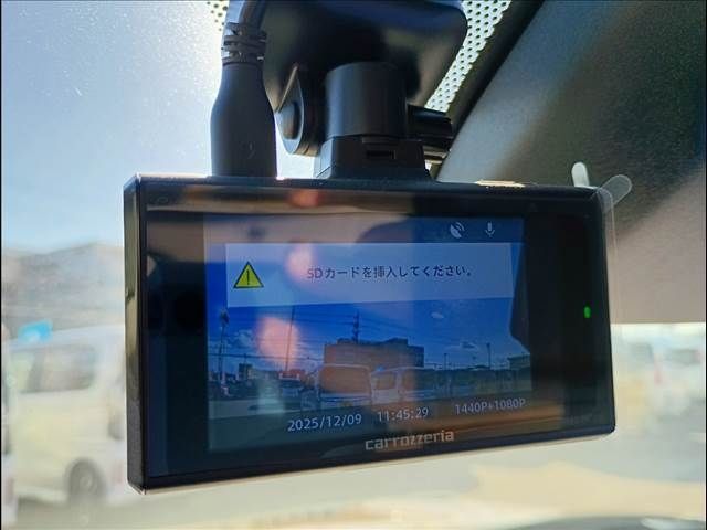 TOYOTA YARIS CROSS HYBRID 2025