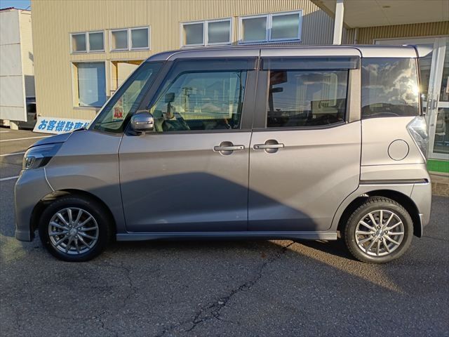 NISSAN DAYZ ROOX 4WD 2017