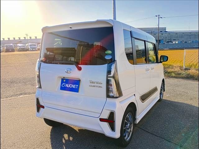 DAIHATSU TANTO CUSTOM 2020
