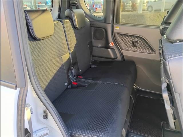 DAIHATSU TANTO CUSTOM 2020