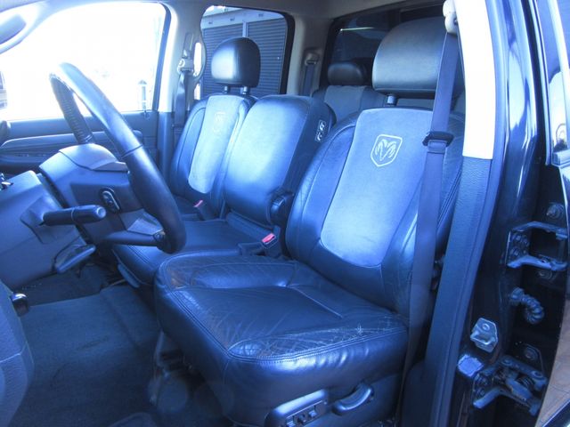 DODGE DODGE RAM pickup truck 2004