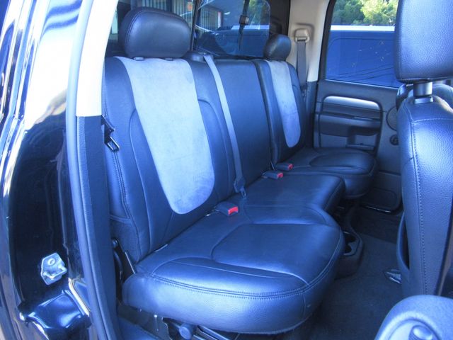 DODGE DODGE RAM pickup truck 2004