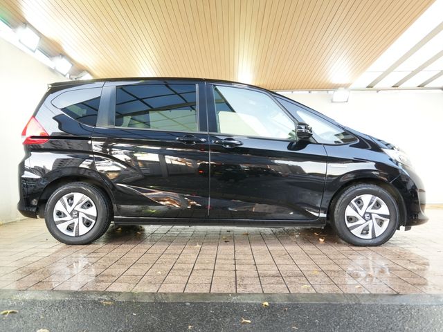 HONDA FREED HYBRID 2018