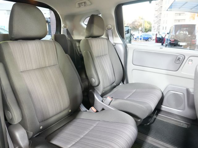 HONDA FREED HYBRID 2018