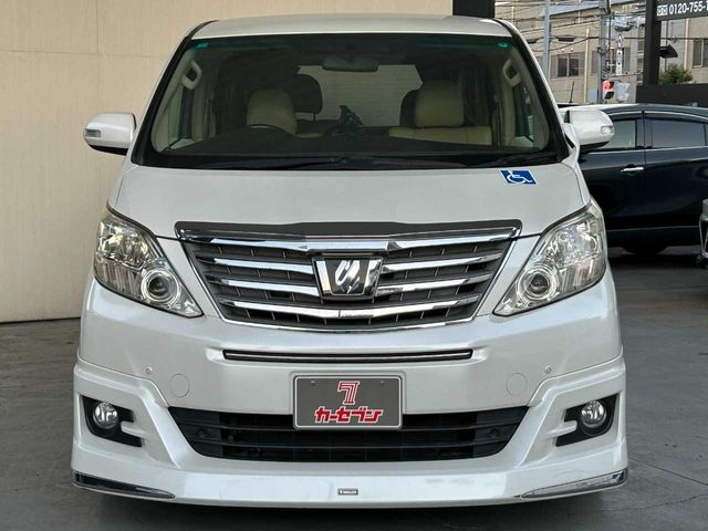 TOYOTA ALPHARD 2012