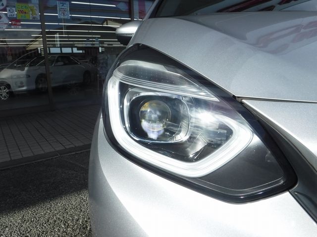 HONDA FIT e:HEV 2020