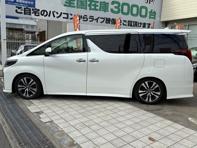 TOYOTA ALPHARD 2018