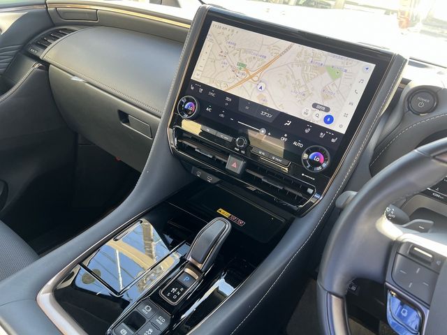 TOYOTA ALPHARD hybrid 4WD 2024