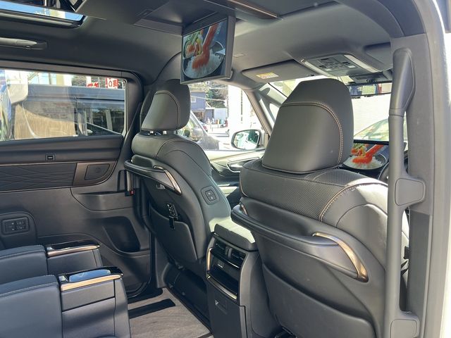 TOYOTA ALPHARD hybrid 4WD 2024