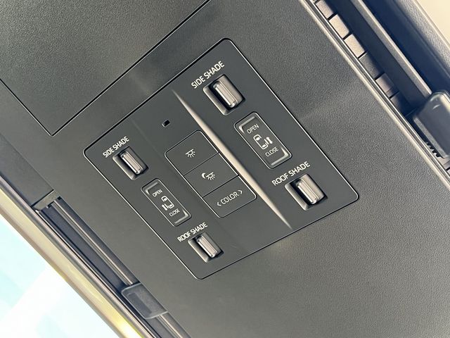 TOYOTA ALPHARD hybrid 4WD 2024