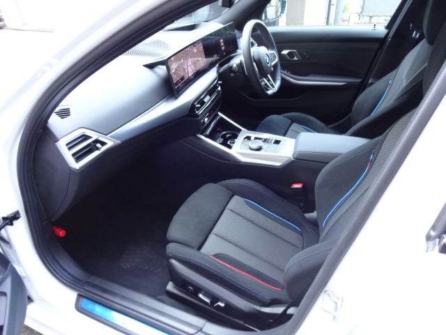 BMW BMW 3series sedan 2025