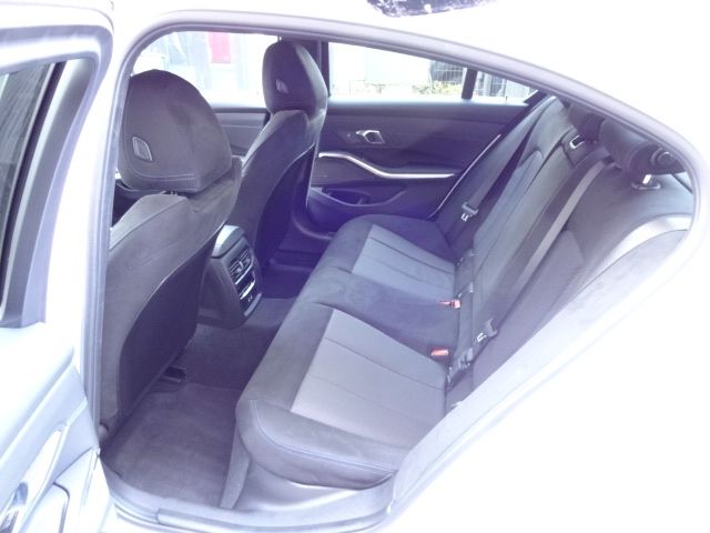 BMW BMW 3series sedan 2025