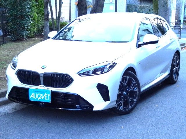 BMW BMW 1series 2025