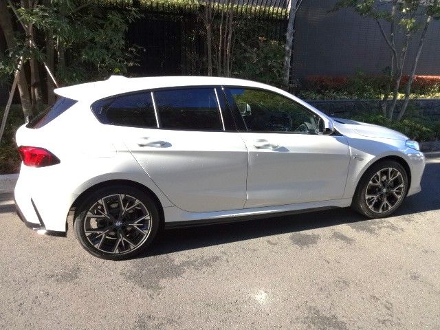 BMW BMW 1series 2025